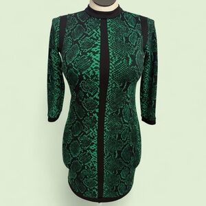 Juicy Couture Extra Small Vibrant Green Mini Dress